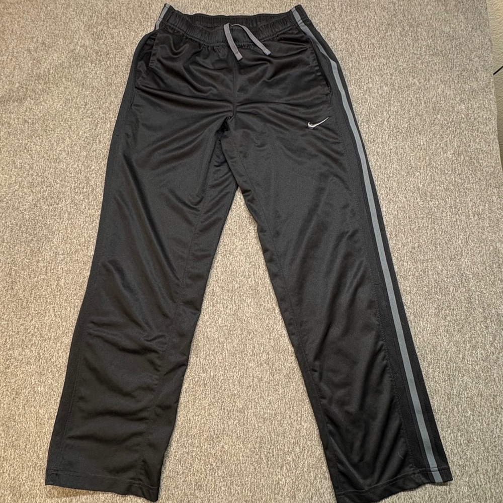 Nike Epic Mens Track Pants Black‎ Grey Stripe Athletic Training Pants Small